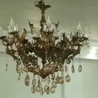 لوستر ۸ شاخه برنجی طرح فرشته