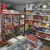 فروشنده برا سوپر مارکت