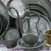 ظروف عتیقه مسی