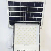 پروژکتور خورشیدی با دو سال گارانتی