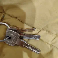 دسته کلید پیدا شده