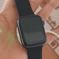 ساعت هوشمند در حد نو
