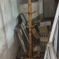 چوب لباسی|بندرخت و رخت‌آویز|قم, بنیاد|دیوار