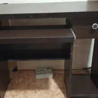 صندلی و میز کامپیوتر
