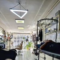 دوصندلی خالی اجاره داده میشود