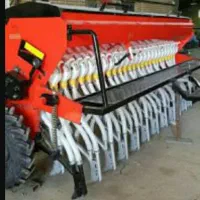 کاشت لوبیا و نخود با بذر پاش