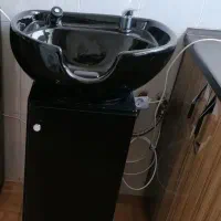 فروش وسایل ارایشگاه نو|آرایشگاه و سالن‌های زیبایی|شاهین‌شهر, فردوسی|دیوار