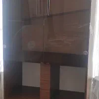 کمد ویترین دار