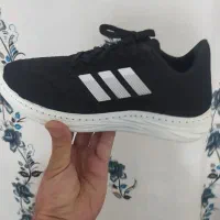 کفش و کتونی حراجی