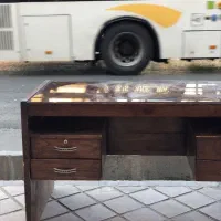 میز چوبی اداری کلاسیک