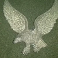 عقاب برنجی
