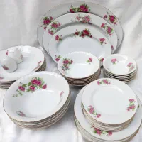 چینی گل سرخی
