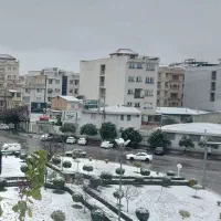 طبرستان۱۳۰متر۳خواب۲۰سال ساخت۱/۴۰۰رهن