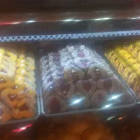 استخدام قناد برا شیرینی پزی|استخدام خدمات فروشگاه و رستوران|ماهنشان, |دیوار