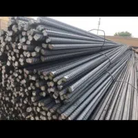 تعدادی میلگرد و ناودانی