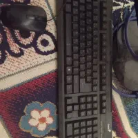 مانیتور سامسونگ hd بعلاوه موس و کیبورد|قطعات و لوازم جانبی رایانه|پرند, فاز ۶|دیوار