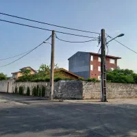 زمین تجاری و مسکونی