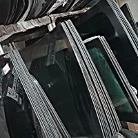 شیشه اتومبیل بالابر