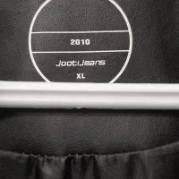 کاپشن چرم اورجینال جونی جنس xl|لباس|تهران, قیطریه|دیوار