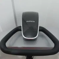 اتو پرس ژانومه ، سخنگو