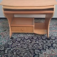 میز کامپیوتر