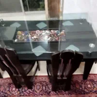 میز و صندلی
