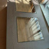 میز وسط و ۴ عدد گلمیز ک مخصوص خود میز میباشد