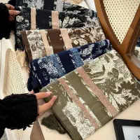 روسری سیاسکارف منگوله دار، شیک و مشتریپسند