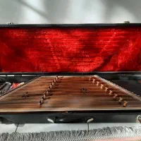 سنتور|سازهای سنتی|رشت, کوی بیانی|دیوار