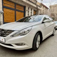 سوناتا yf مدل 2013 کارکرد 50 هزارتا بدون مشابه