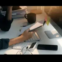 جویای کار  با مدرک لیسانس