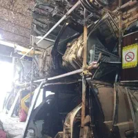 استوک بدنه وفنی انواع نیسان وپژو سمند