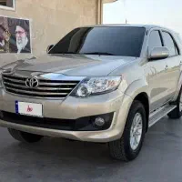 تویوتا فور چونر مدل 2015 سفارش خلیج