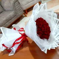 دسته گل و باکس گل ربانی دسته گل خواستگاری