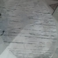 فرش فانتزی مدل بیضی.شیک وکاملا سالم.ریشه ابریشمی