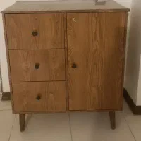 کمد و آینه  آرایشگاهی