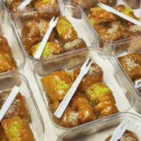 تولید انواع باقلوا استانبولی و رشته ای و خمیر|خوردنی و آشامیدنی|تهران, خاک سفید|دیوار