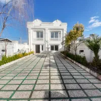 ویلای ۴۲۰ متری ۴ خواب نزدیک شهر با سند تک برگ