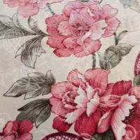 پتوکیویی|رختخواب، بالش، پتو|دهاقان, |دیوار