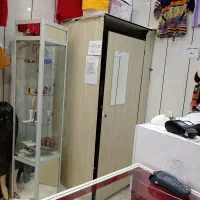ویترین و اتاق پرو|فروشگاه و مغازه|نجف‌آباد, صالح آباد|دیوار