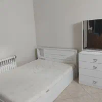 تخت دو نفره میز آرایش آینه قدی