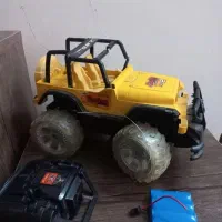 ماشین کنترلی شارژی تک موتور در حد نو|اسباب‌بازی بچه|رشت, گلسار|دیوار