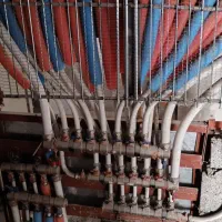 تاسیسات و لوله کشی آب فاضلاب