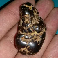 سنگ فروشی|کلکسیون اشیاء عتیقه|بهارستان, |دیوار