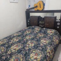 تخت خواب با تشک و دراور