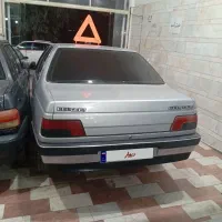 ماشین پژو نقره ای مدل ۹۷