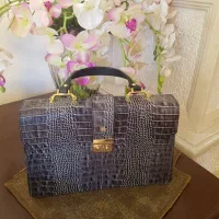 کیف اداری )و هم مجلسی) برند نوین چرم