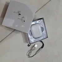 ایر پاد و هنذفری