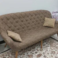 مبل راحتی 7 نفره در حد نو کاملآ سالم و تمیز