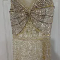 لباس مجلسی|لباس|اسلام‌شهر, زرافشان|دیوار